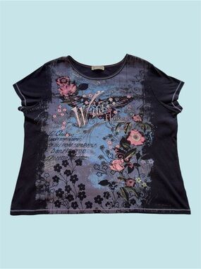 Blue Canyon Clothing Navy and Pink 'Wild Flowers' Graphic Tee - seam flaw